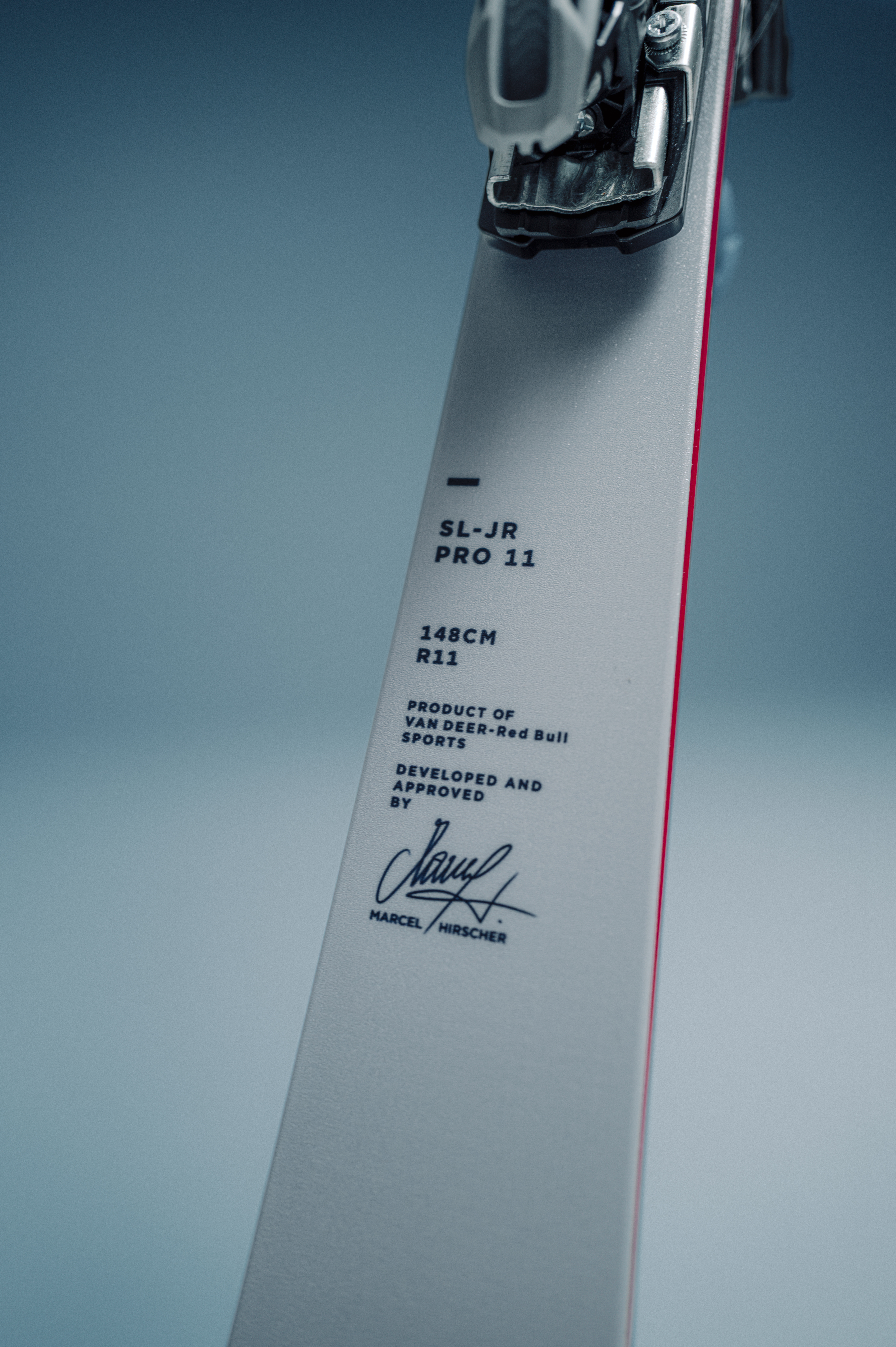 SL-JR PRO Ski | VAN DEER-Red Bull Sports – VAN DEER-Red Bull